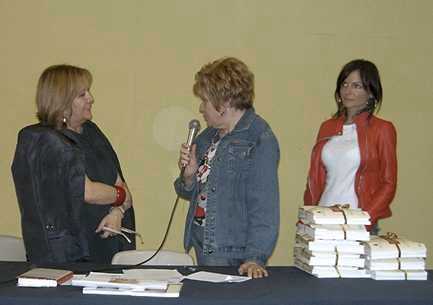 Alcuni momenti della premiazione delle Scuole partecipanti (foto di Mauro Brattini). 