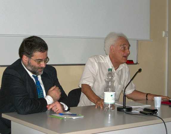 Momenti e relatori della seconda giornata del Convegno del 16 e 17 giugno 2007 a Macerata: Professor Christoph Luitpold Frommel dell'Università di Roma.