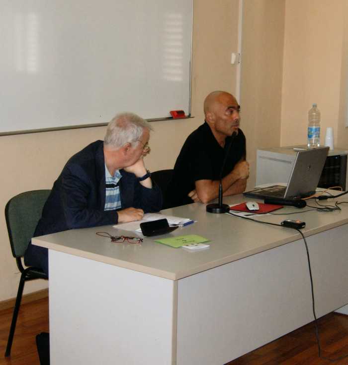 Momenti e relatori della prima giornata del Convegno del 16 e 17 giugno 2007 a Macerata: intervento del Professor Antonio Sorella dell'Università di Chieti e Pescara.