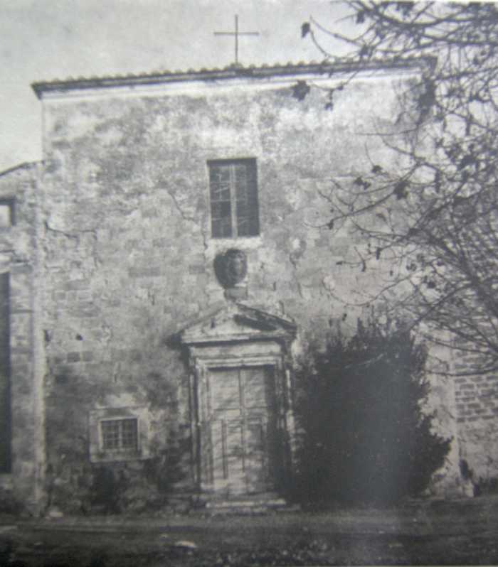 Fotografia tratta dal libro: Viterbo e il suo territorio nelle Lettere Familiari del cavaliere di Malta Annibal Caro. Di Orazio Puletti, edito nel 1964 da Agnesotti (foto di Marcovalerio Marletta).