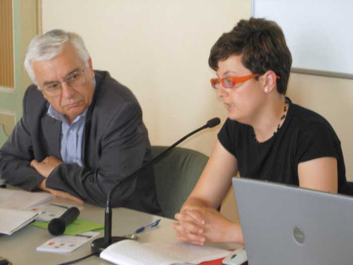 Momenti e relatori della prima giornata del Convegno del 16 e 17 giugno 2007 a Macerata: intervento della Professoressa Costanza Geddes da Filicaia dell'Università di Macerata.